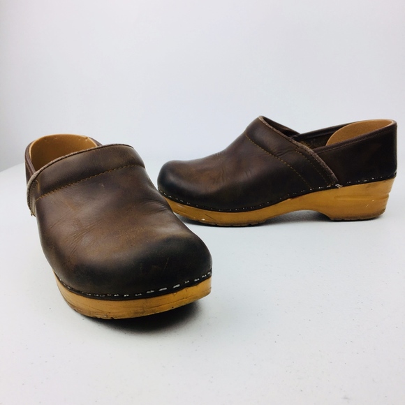 dansko sanita clogs sale